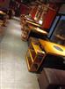 上海长岭处理餐饮店所有设备：20多套实木桌 椅子、厨房设备、冰箱冰柜等
